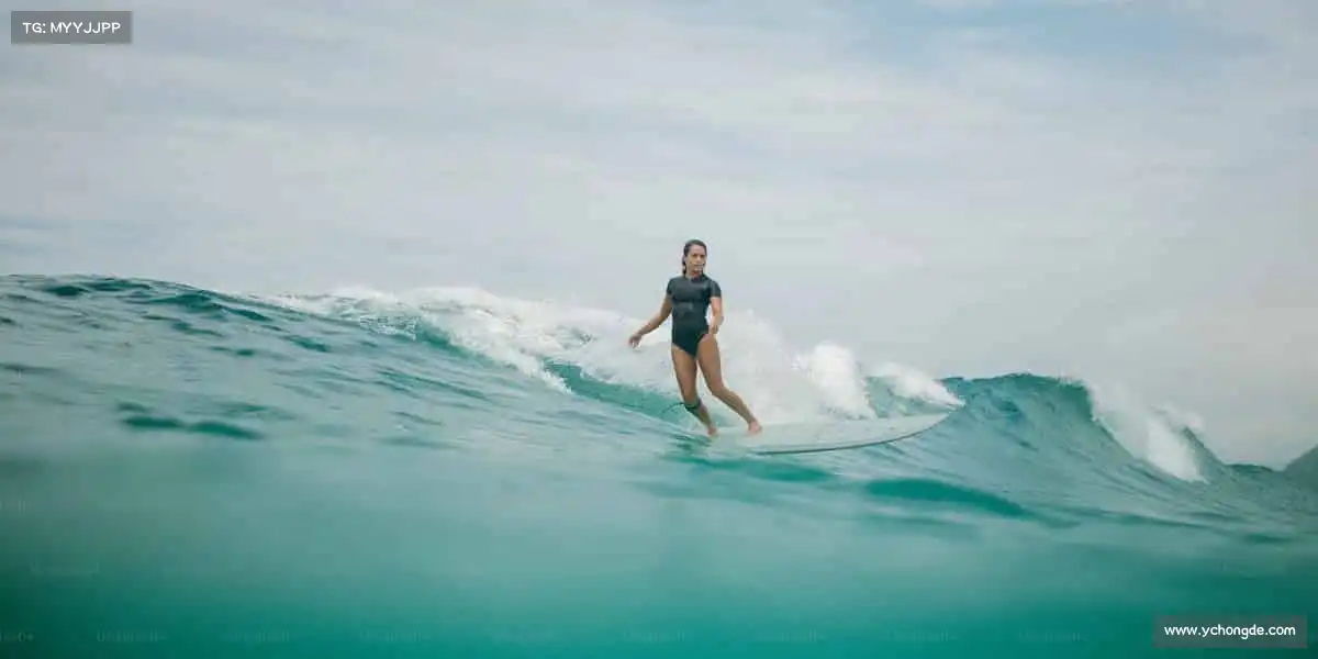 <strong>xcsport体育</strong>🎾挥动球拍，踢动足球，让运动成为日常 —— 健康快乐，触手可及～